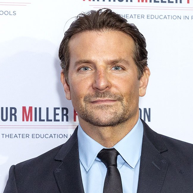 Bradley Cooper Looks Unrecognizable Now—A Plastic Surgeon Weighs In!