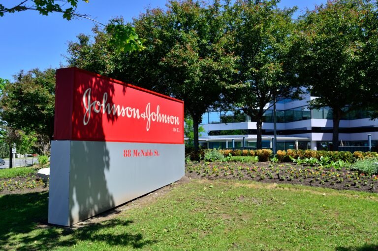 J&J says it regrets injecting prisoners with asbestos, but such experiments were 'widely accepted' at the time – FiercePharma