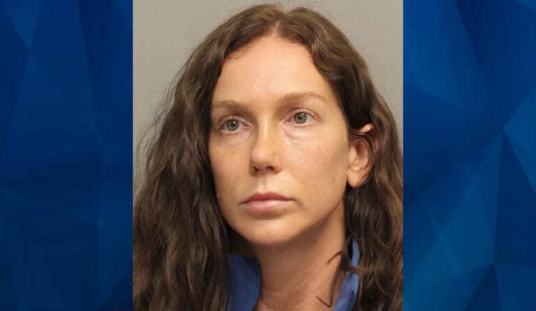 ‘Botox Bandit’ Alleged Killer Yoga Teacher Had Sister’s Passport & Receipt for Plastic Surgery: Reports – Crime Online