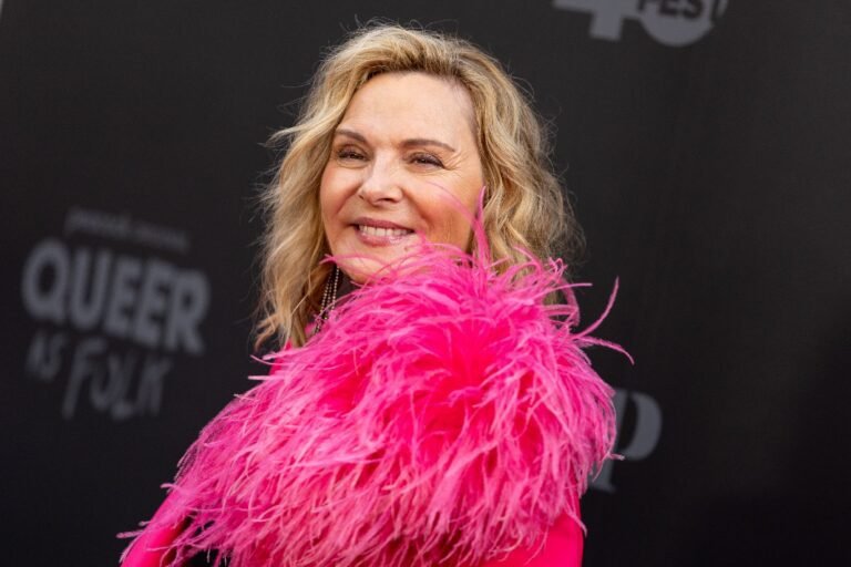 Kim Cattrall Responds To Fans Who Think She’s Had The “Perfect Amount Of Work Done”