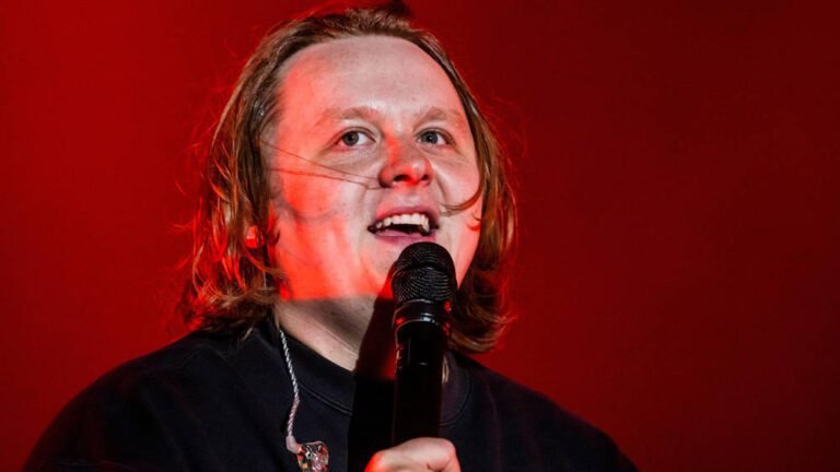 Lewis Capaldi Has Tourette’s Syndrome & Is Having Injections To Keep It Under Control