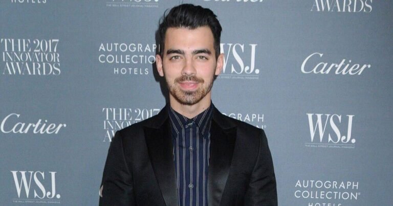 Joe Jonas wants to reduce the stigma around men's grooming – Napoleon Northwest Signal