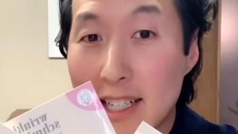 I’m a plastic surgeon – ‘Botox pad’ stickers can banish your wrinkles & they work surprisingly well