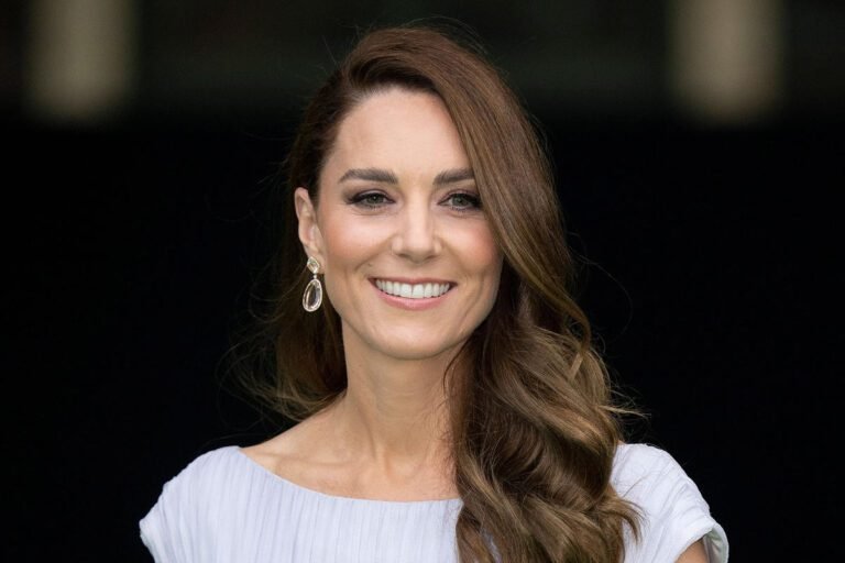 Duchess Kate Reportedly Uses This Natural Alternative to Botox